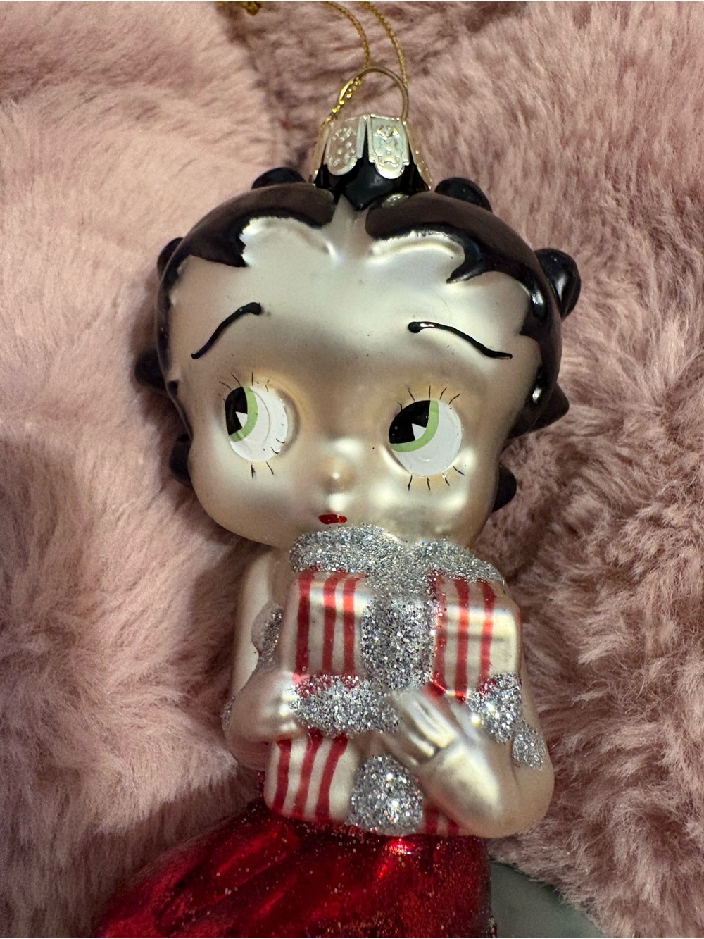Betty Boop Blown Glass Silver and Red Holiday Ornament like new